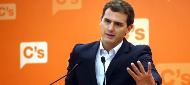 Ciudadanos: no habrá rebaja del IRPF y modificará el IVA