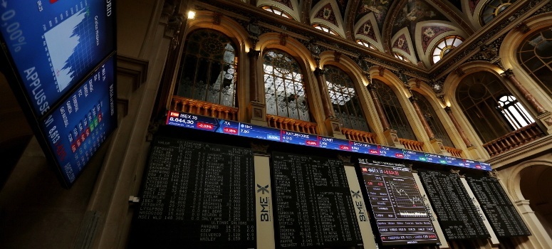 El IBEX 35 no teme al «Brexit» y baila con los 8.700 puntos