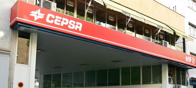 Cepsa triplica las pérdidas en 2015, hasta 1.040 millones