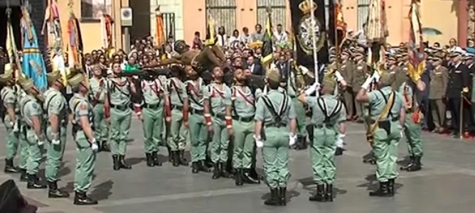 La Legión y el Cristo de Mena triunfan en Málaga