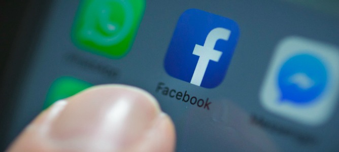 Facebook experimenta con una función de borrado automático de mensajes