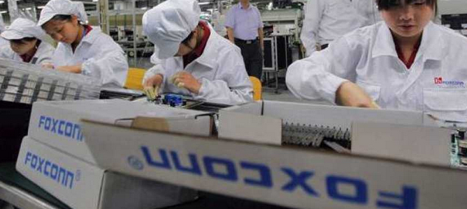 Un gran proveedor de Samsung y Apple reemplaza 60.000 trabajadores por robots