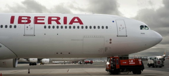 Iberia mantendrá el nivel Iberia Plus a todas las madres durante su baja de maternidad