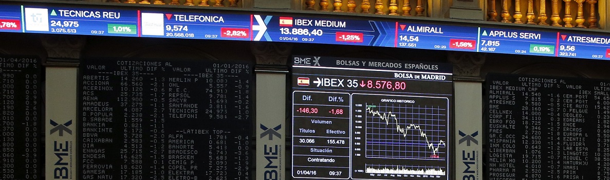 El Ibex 35 cae más del 2% en su tercera semana seguida a la baja