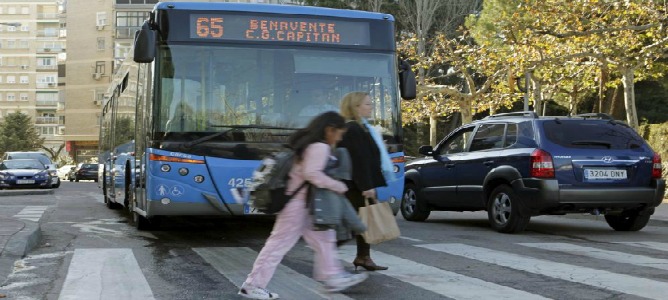 La EMT convoca un concurso para contratar conductores de autobús