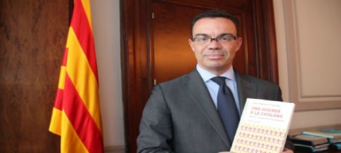 El impulsor de la ‘Hacienda catalana’ y pide su reingreso en la Agencia Tributaria
