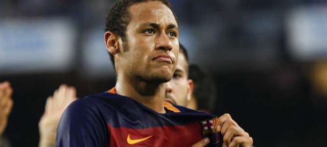 Los bienes embargados a Neymar: avión privado, yate, mansiones, coches…
