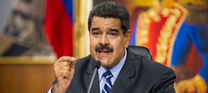 Maduro dice que la oposición quiere entregar el país a oligarquías extranjeras