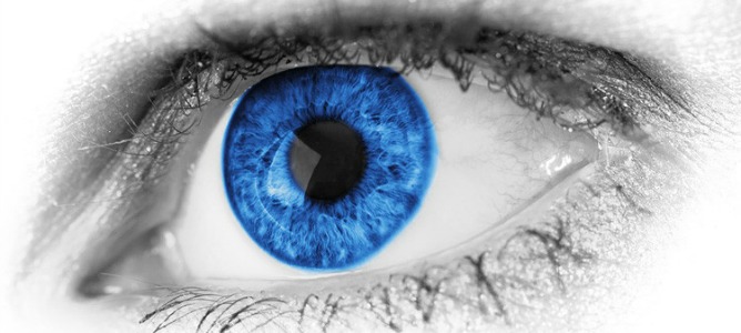 Sony trabaja en una lente de contacto que graba y reproduce imágenes y videos