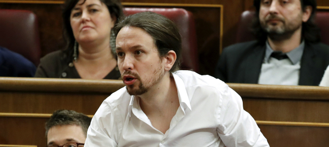 El PSOE exige a Iglesias que pida perdón por los ‘insultos’, pero le tiende la mano