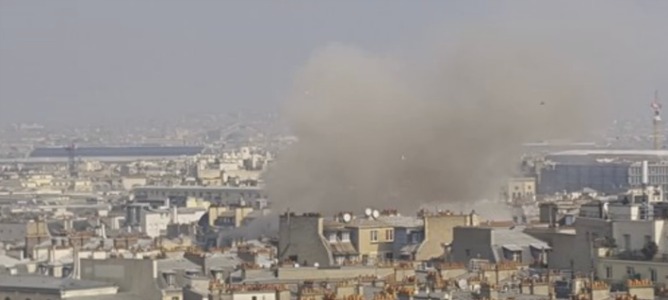 Explosión en el centro de París por un escape de gas