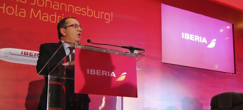 Iberia diseña una estrategia para reducir costes