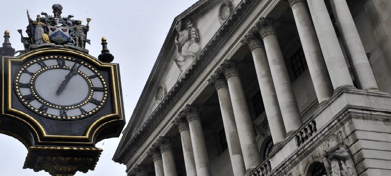 Más insolvencias y menos empleo, la alerta del Banco de Inglaterra por la subida de tipos de interés