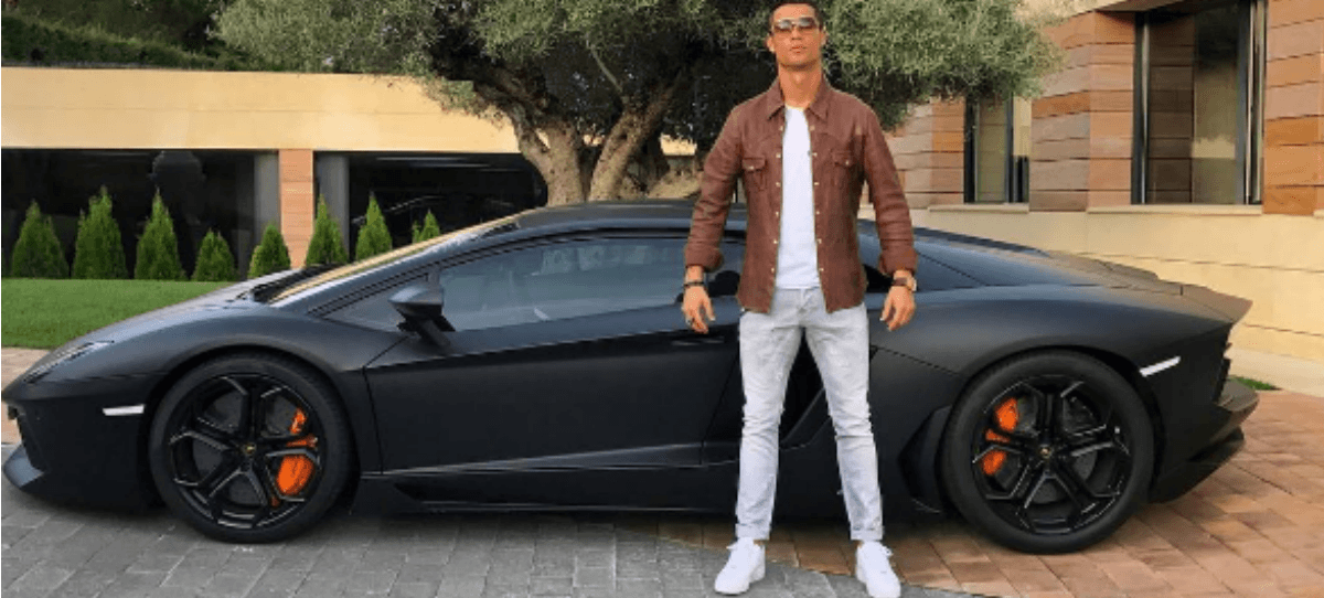 Cristiano Ronaldo provoca millones de memes tras su última foto