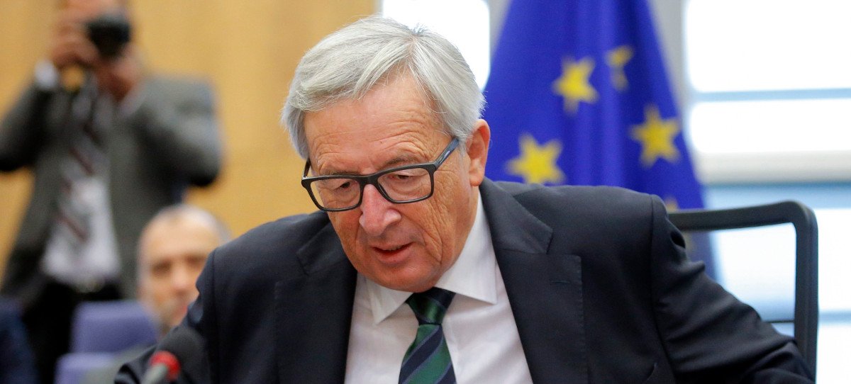 Juncker: «Los franceses gastan demasiado y en las partidas equivocadas»