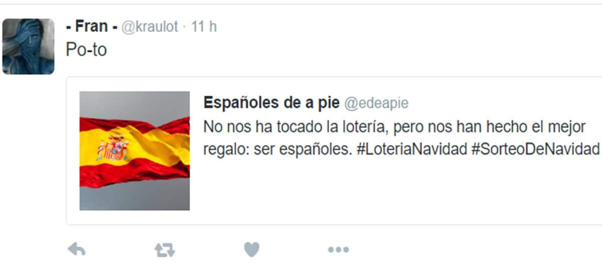 Banco Sabadell recomienda seguir a un 'vomitivo' militante de Podemos