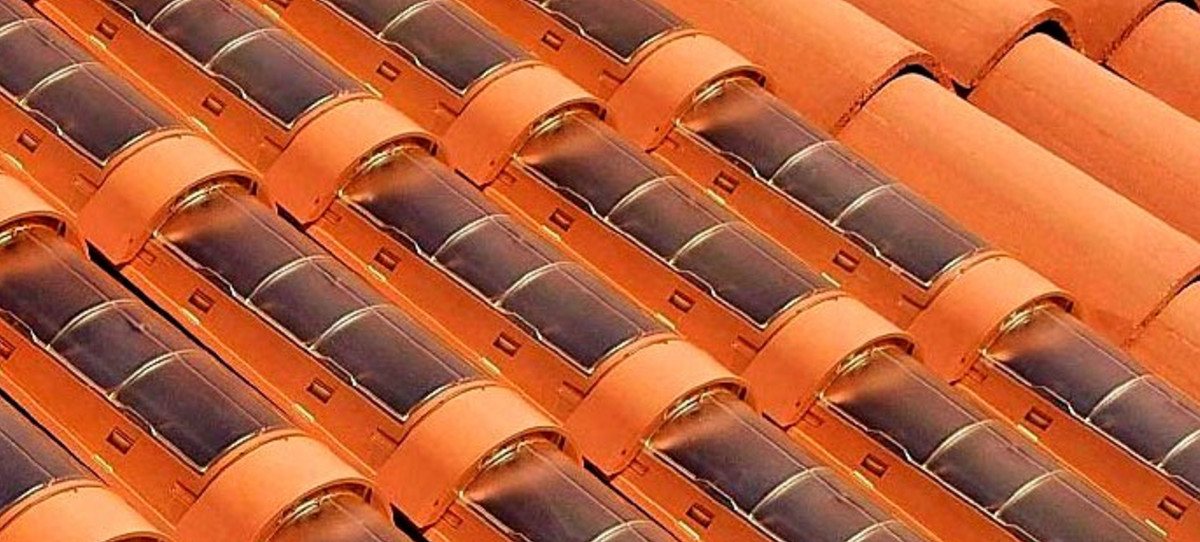 Tejas solares, la alternativa para desenchufarse de la red eléctrica