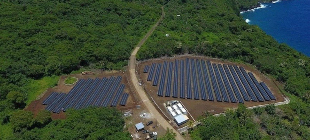 Tesla alimenta toda una isla del Pacífico solo con energía solar