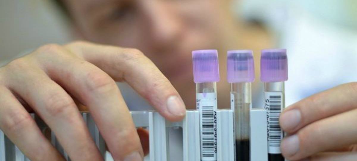 Un análisis de sangre consigue detectar 8 tipo de cáncer