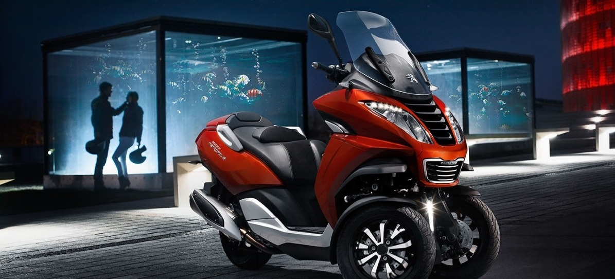 Peugeot lanza el scooter de tres ruedas Metropolis ABS desde 8.699 euros