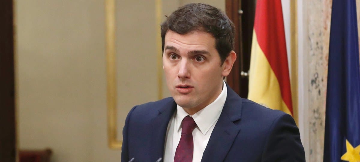 Rivera amenaza con romper con Rajoy por no bajar el IRPF en 2018
