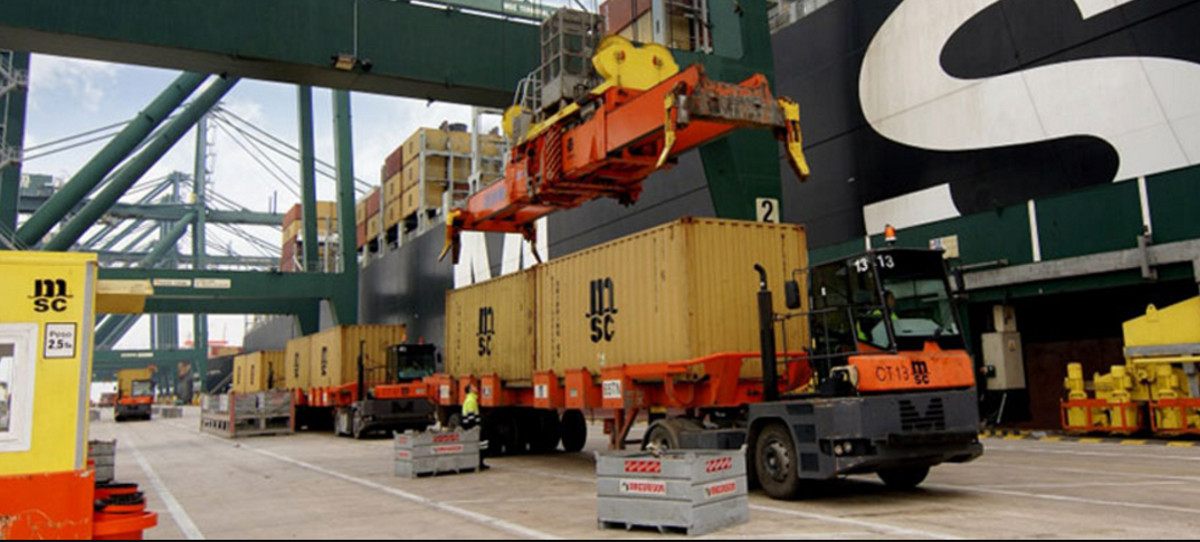El despido de estibadores costará a los puertos 350 millones