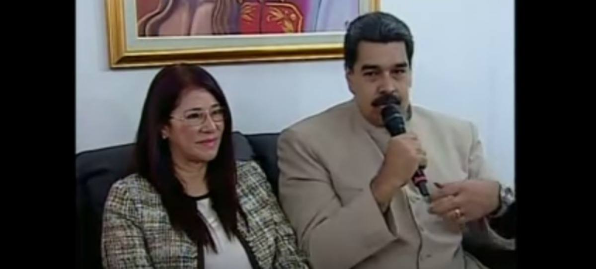 La hipocresía de Maduro: 'Espero estar pronto en España con mi gran amigo Mariano Rajoy'