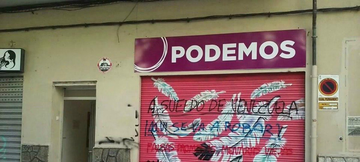 Descubren un enganche ilegal de luz en una sede de Podemos