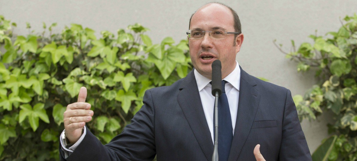 El juez envía al banquillo al expresidente de Murcia, Pedro Antonio Sánchez