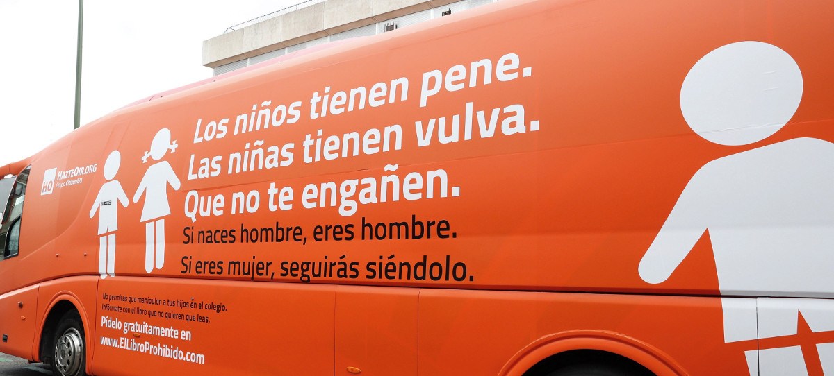 La ordenanza de Madrid sí permite circular al autobús de HazteOír