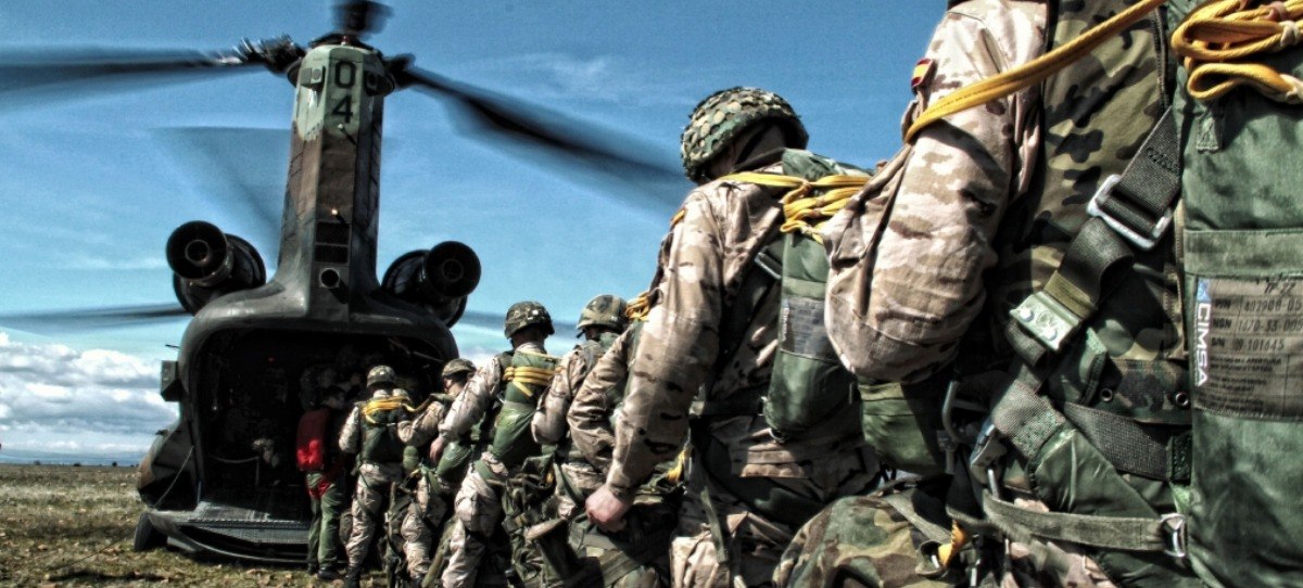 ¿Cómo invertir en empresas de Defensa?