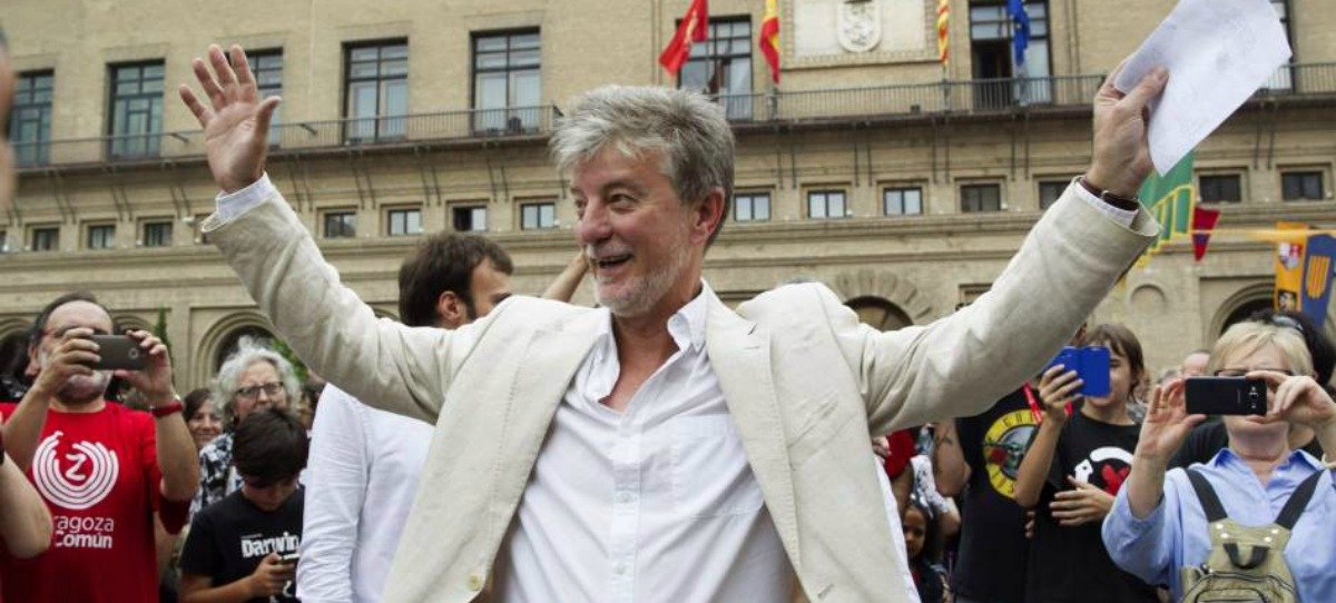 El alcalde podemita de Zaragoza gasta 35.000 euros al mes en publicidad
