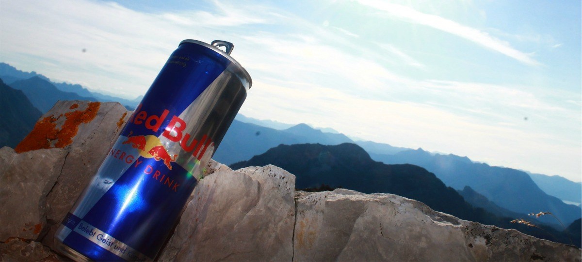 El fabricante de bebidas energéticas Red Bull ganó un 4,9 % más en 2025