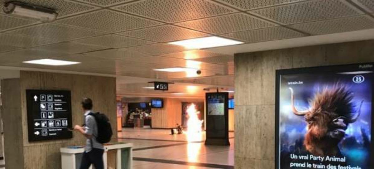 La policía neutraliza a una persona que portaba un cinturón explosivo en una estación de Bruselas