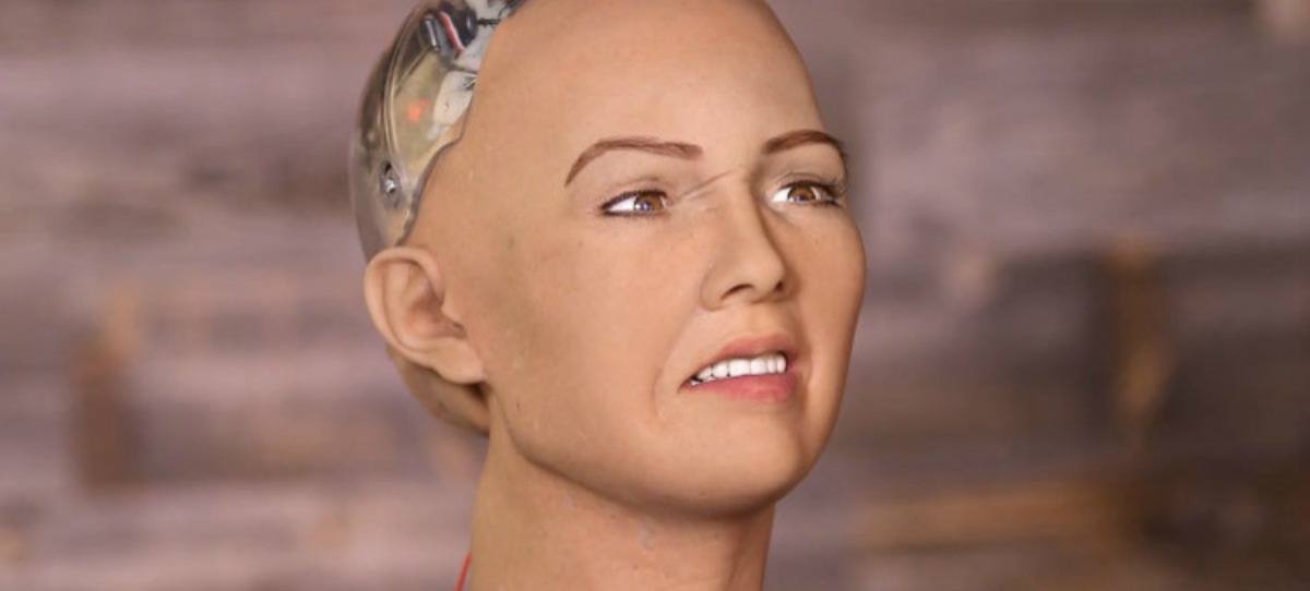Vuelve Sofía, el robot estadounidense que prometió aniquilar la humanidad
