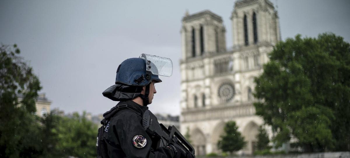 VÍDEO: Atentado yihadista en Notre Dame