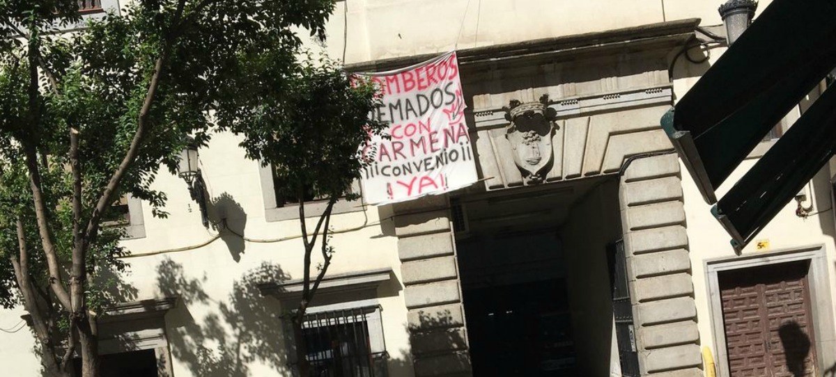 Los bomberos de Madrid a Carmena: ‘Es una cacique’