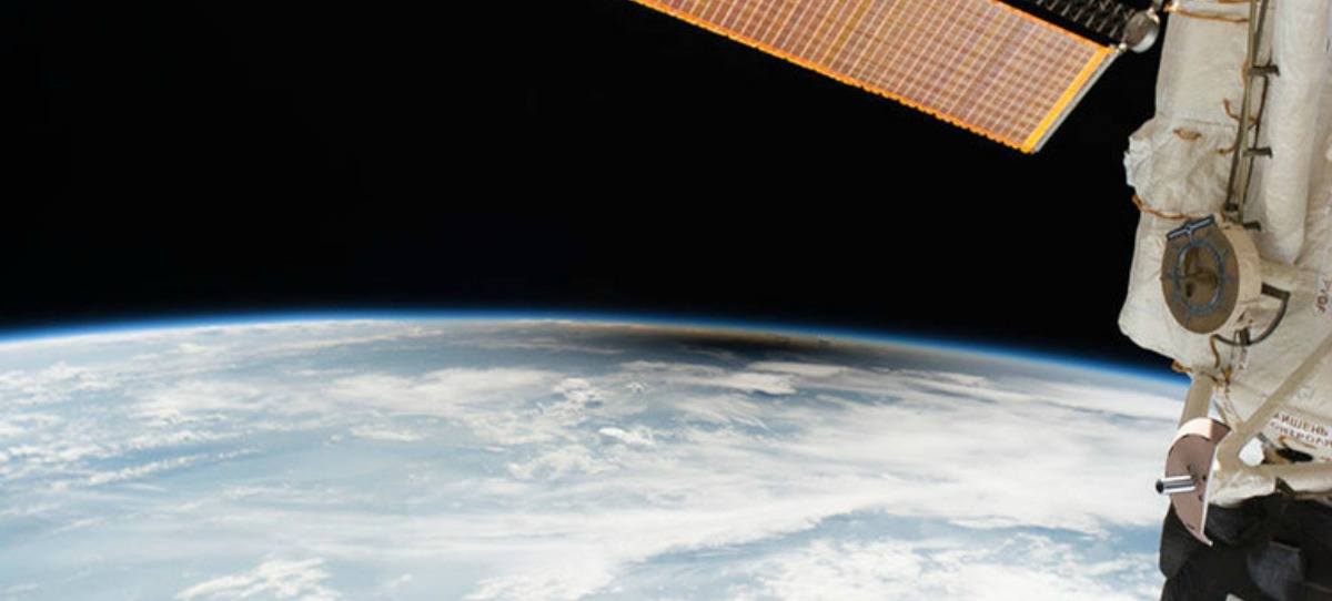 Así fue el eclipse solar total visto desde el espacio