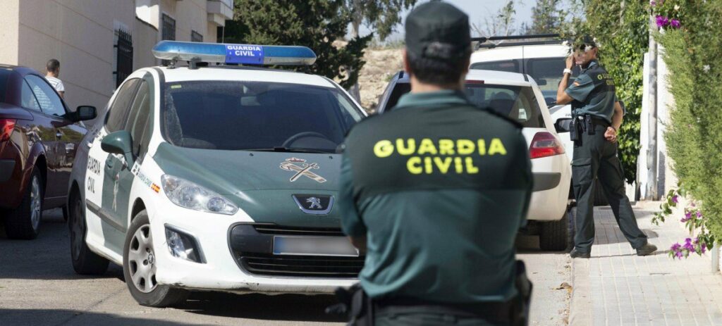 Las condiciones de la Guardia Civil a Interior para la equiparación salarial
