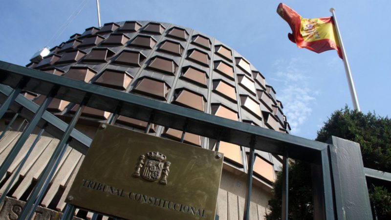 El TC obliga al Santander a asumir la multa por operaciones de blanqueo del Popular