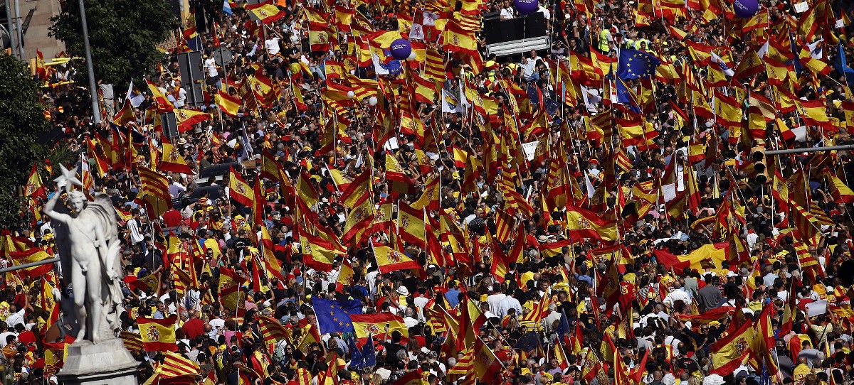 Histórica manifestación en Barcelona por la unidad de España
