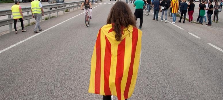 Catalanes se preparan para un posible estado de excepción