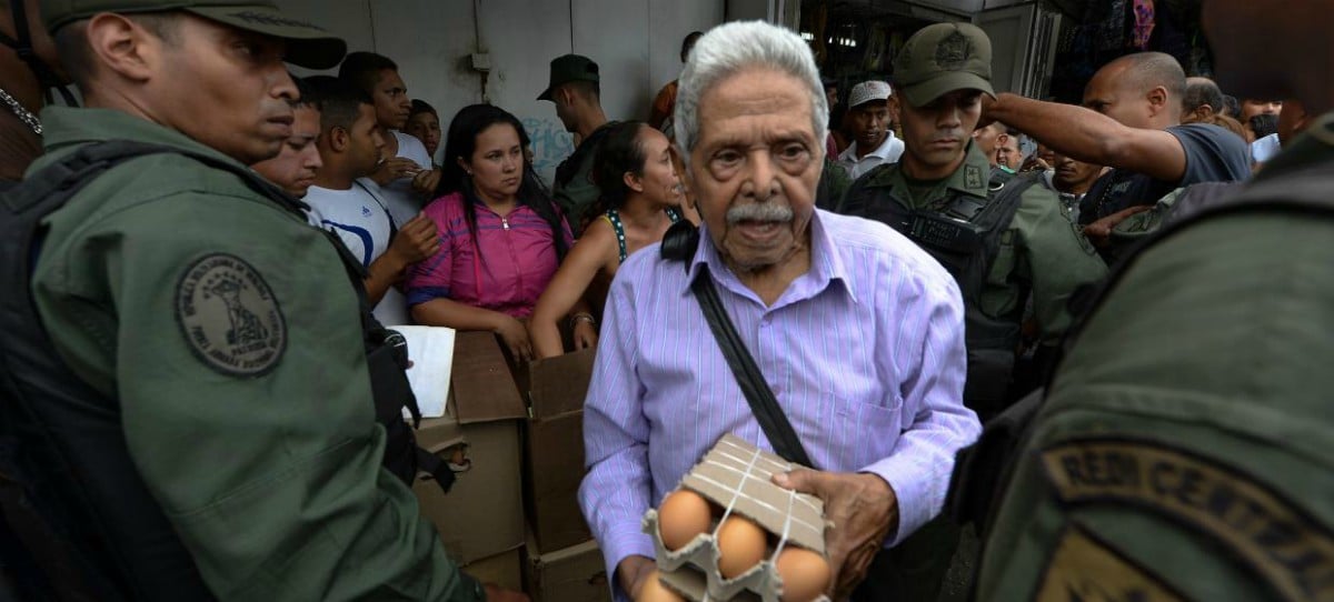 El aumento del 30% del salario mínimo mensual en Venezuela supone 4 dólares en el mercado negro