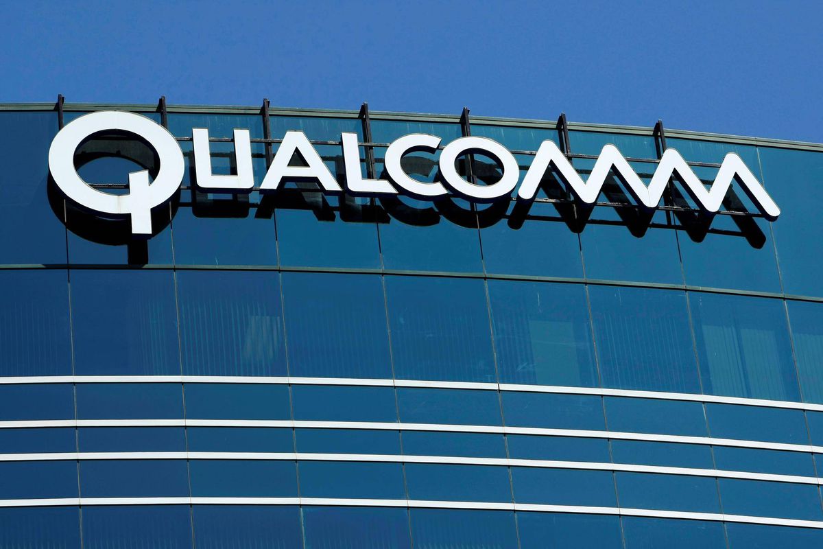 ‘La OPA hostil de Broadcom por Qualcomm suele ser buena para los accionistas’