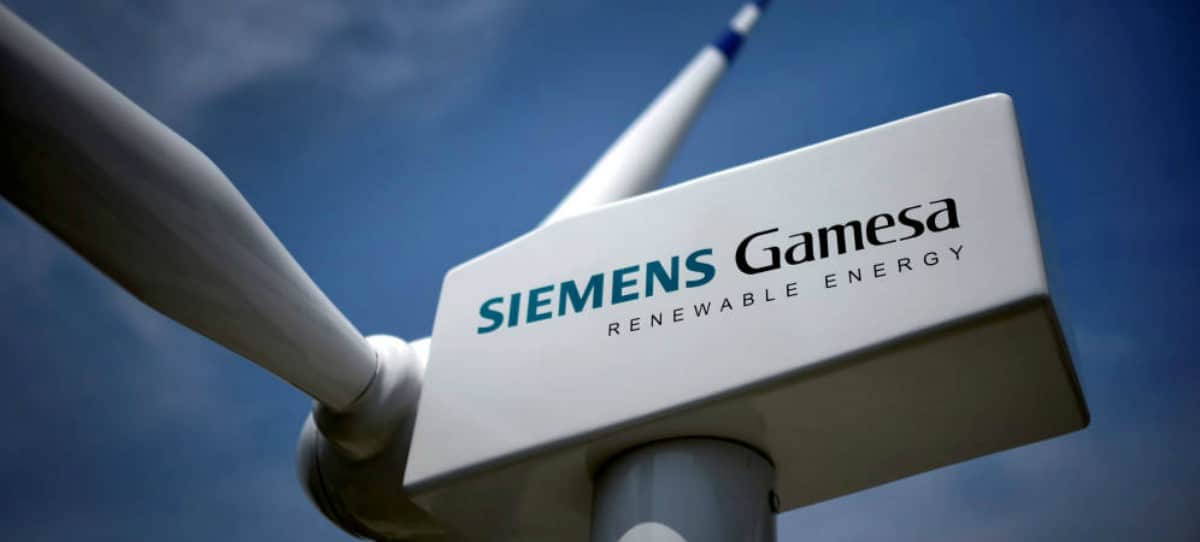 Siemens Gamesa prevé menos ingresos y estudia la venta de parques eólicos
