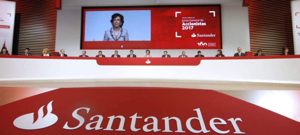 Santander y BBVA suben hasta un 2% tras la puesta en marcha de la regulación de Basilea III