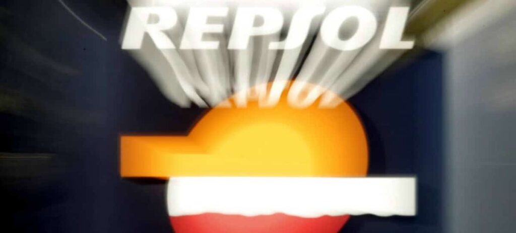 Repsol prevé que la demanda de carburantes baje un 15 % en España hasta 2030