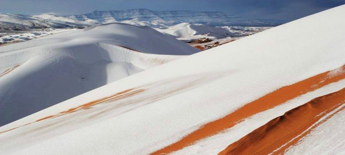 La nieve llega al Sáhara