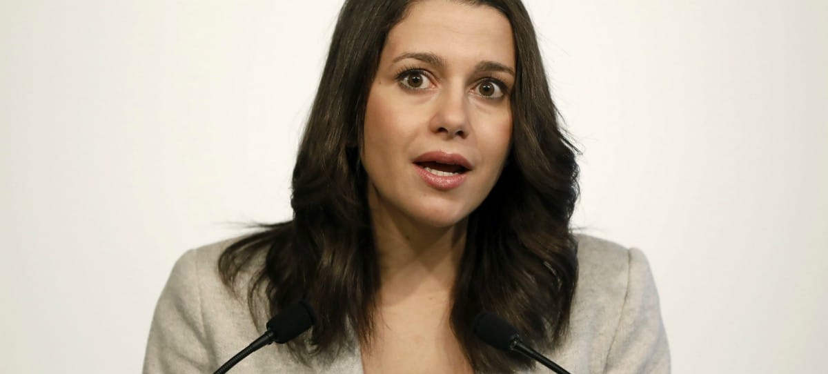 Zasca a Arimadas: 'Joder tanta lengua catalana, habla en castellano para todos'