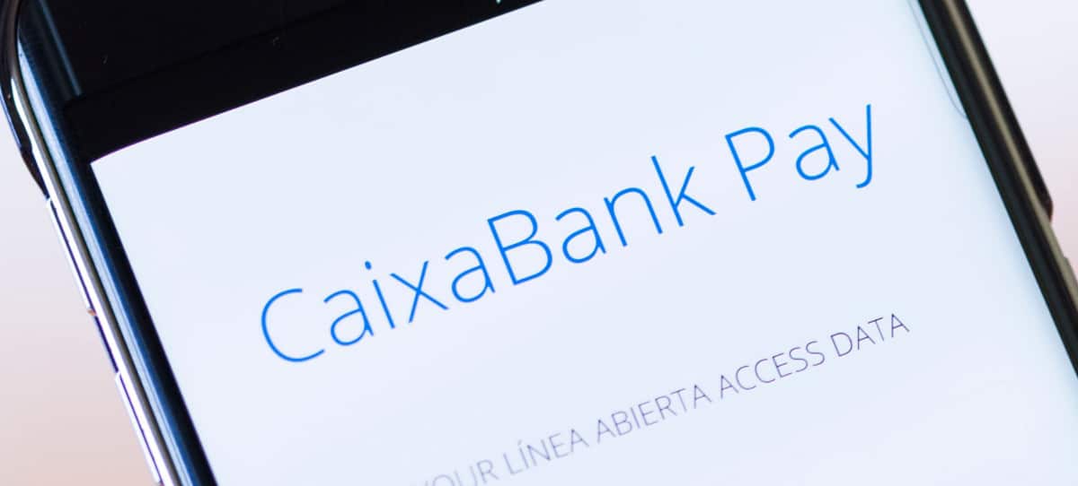 CaixaBank consolida su liderazgo entre jóvenes y mayores